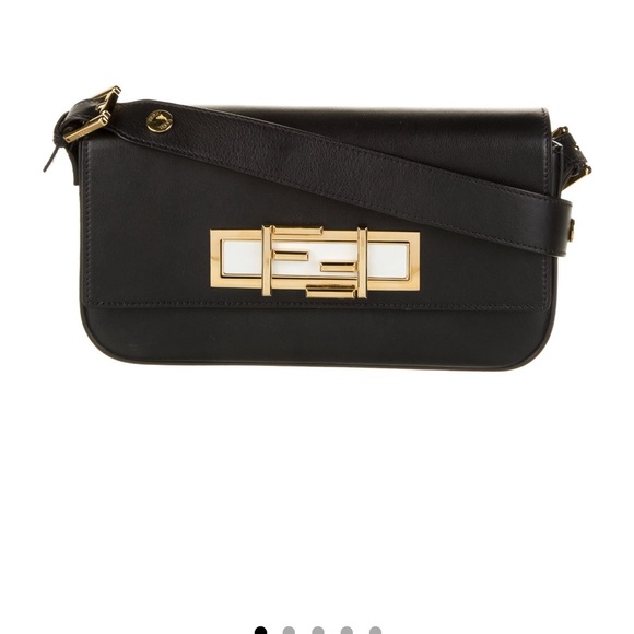 Fendi Handbags - RARE!!Fendi 3Baguette immaculate condition